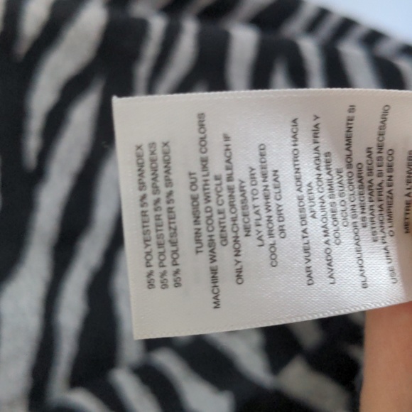 Michael Kors SOFT knit zebra knee length dress - Picture 5 of 6